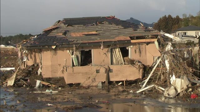 東日本大震災　外国人からはわかりやすい情報を求める声