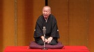 落語家登壇「安全のつどい」　特殊詐欺の手口を説明
