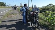 【バイクと軽自動車が衝突】バイクの50代男性が投げ出され病院搬送～交差点で出合い頭の事故…どちらかが信号見落としか〈北海道登別市〉