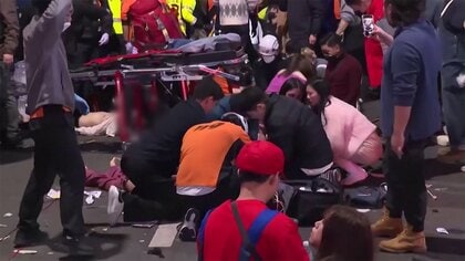 「一番怖いのは雑踏警備」「過度に密になる場所には行かない」警備、防災のプロが語る「群衆雪崩」の危険性