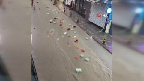 「ママこっちに来て！」ロシアで雪崩発生の瞬間…11人死亡6人行方不明　トルコ豪雨で道路を流れる大量のバケツ