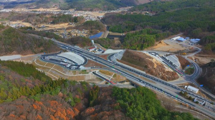 2023年12月に開通した長野自動車道「筑北スマートインターチェンジ」