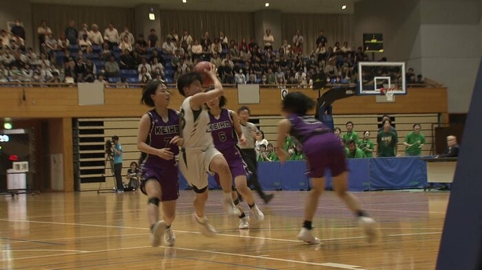 女子決勝戦は瓊浦と鎮西学院