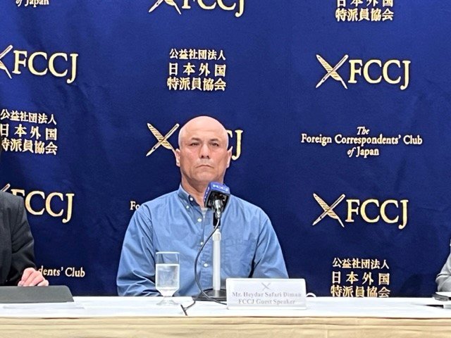 サファリさんは30年以上前にイランから政治難民として日本にやってきた
