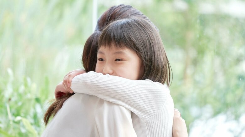 子どもの自尊心は「どんなときでも愛してくれる人がいる」の心強さ。“レジリエンス”を育むための親と子どもの距離感｜FNNプライムオンライン