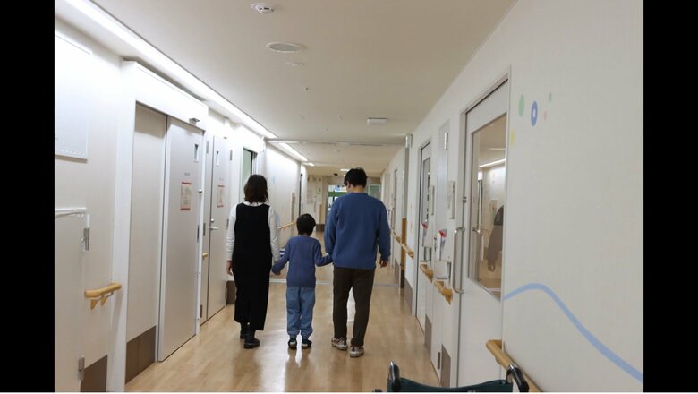 子を救うため…父の右肺・母の左肺・祖父の肝臓の同時移植手術に成功　両親「一筋の光になれば」京都大病院｜FNNプライムオンライン