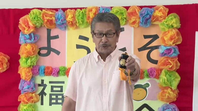 “飛猿”野村将希さん　高齢者と交流　水戸黄門ファンも感激　岩手県一関市｜FNNプライムオンライン