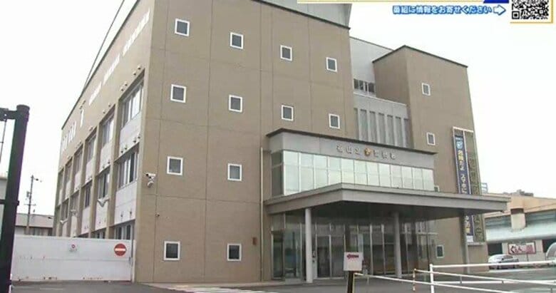 母親（79）の頭を木刀で殴り殺害しようとしたか　娘（51）を殺人未遂容疑で現行犯逮捕　広島・福山市｜FNNプライムオンライン