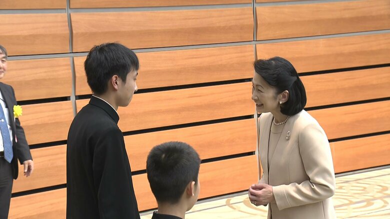 受賞した子供たちとご懇談　2月2日