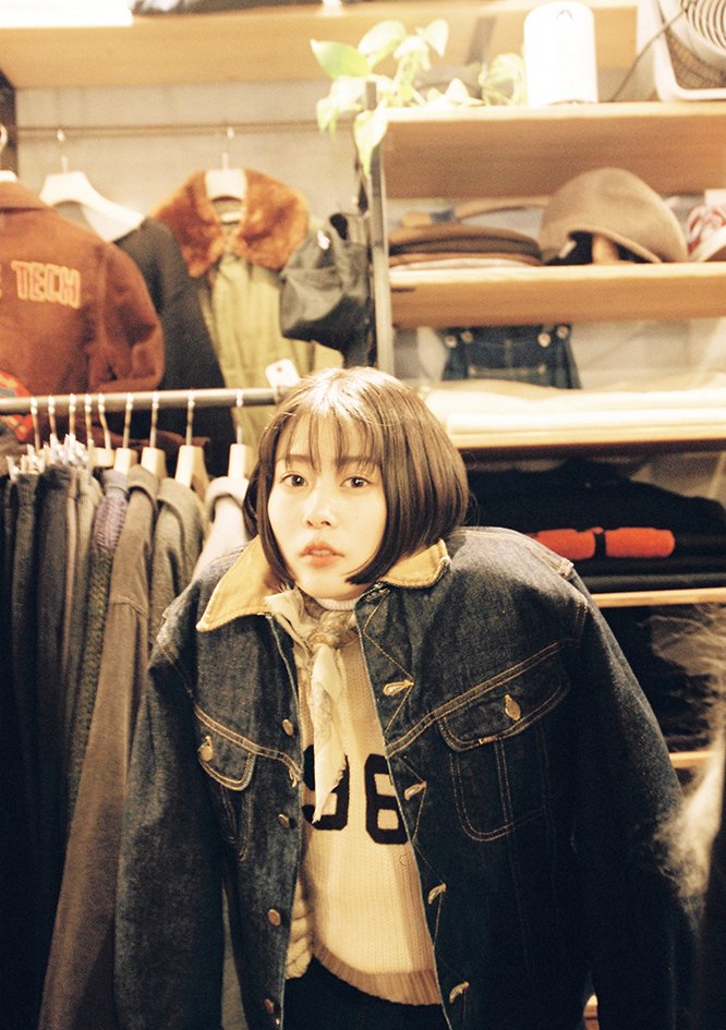 高畑充希フォトエッセイ集「穴があったら入ります」(C)穴があったら入ります 撮影：Takako Noel