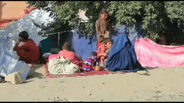 アフガニスタン各地での戦闘から逃れてきた人々　カブールの避難民キャンプにて2021年8月15日午後撮影