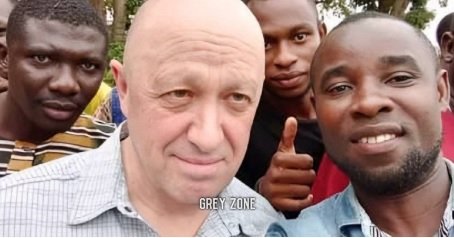 27日公開されたプリゴジン氏がアフリカで撮影したとされる写真　ワグネル関連のSNS