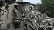 ロシア軍、ウクライナの住宅などに爆弾攻撃15人死亡　前日にアメリカが制裁緩和　ゼレンスキー氏「攻撃は制裁解除のお礼」と非難
