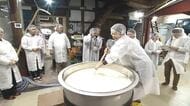 「おいしくなーれ」あわら温泉の女将が日本酒の仕込み作業　初しぼりは12月上旬、23日から各旅館で提供へ　福井