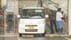 バックで駐車しようと…79歳女性運転の車がコインランドリーに突っ込…