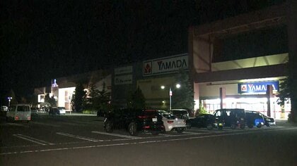 商業施設“居座り”子グマ捕獲…駐車場付近に約2時間　客や従業員など被害情報なし　3km先の高校敷地内でも“同一個体”目撃　長野