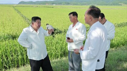 金正恩総書記が台風6号の被害受けた農場を視察　“農作業を安全に終えるため、あらゆる力を集中”と強調