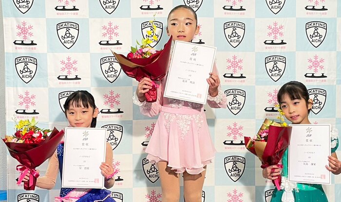 ノービスB女子の表彰台