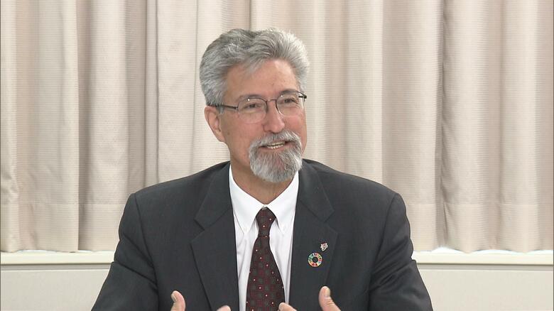 セブン＆アイ次期社長・デイカス氏「今の会社全体の課題はスピード感」カナダ大手から買収提案受けるなか経営方針語る　“第3の柱”新たなグローバル展開にも意欲｜FNNプライムオンライン