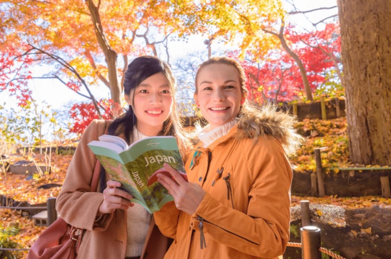 訪日米国人の半数以上が、日本で「言語」と「食事マナー」に戸惑い