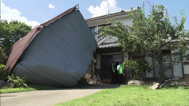 ダウンバーストかガストフロントの可能性