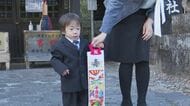 「世界最小赤ちゃん」すくすく3歳に 少し大きめのスーツで「七五三参り」…わずか258グラムで出生【長野発】