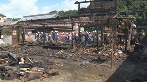 一人暮らしの82歳女性が死亡か…住宅が全焼し焼け跡から性別不明の遺体 「物置が燃えている」と通報