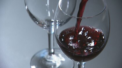 医師との会食を装い高級ワイン「シャトー・オー・ブリオン」4本分96万円騙し取る「人間としてどうなのか」善意につけ込む卑劣な手口