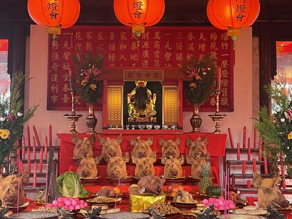 長崎ランタンフェスティバル　ランタンもいいけどグルメもね！「君ここ」に登場した「ながさき恋ランタン」も大人気