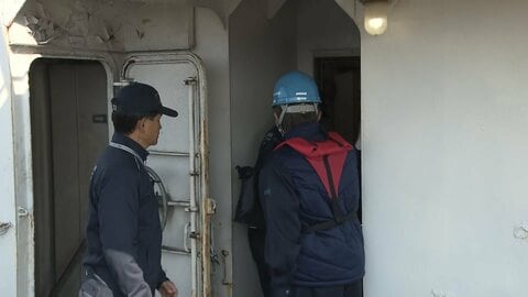 未明の海で何が起きたのか？青森・三沢沖で漁船転覆し4人死亡　衝突原因解明へ運輸安全委と海保が貨物船を調査