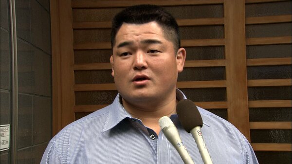大相撲・元時津風親方が「駐車禁止除外標章」不正使用し違法駐車した疑いで逮捕「取り締まりを免れるためにやった」|FNNプライムオンライン
