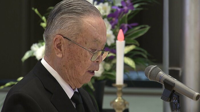 佐世保空襲犠牲者遺族会の臼井寛会長