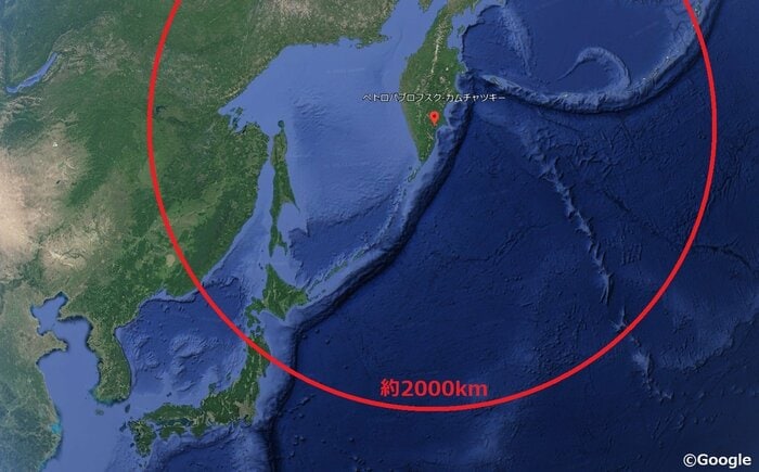 ロシアはキンジャール極超音速空中発射弾道ミサイルの射程を約2000kmとしている。