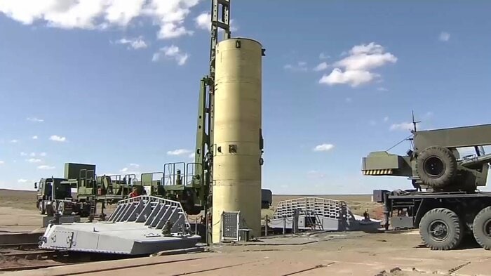 ロシアのABMシステム用迎撃ミサイル「A-135」の試験発射準備（カザフスタンの試験場・2018）