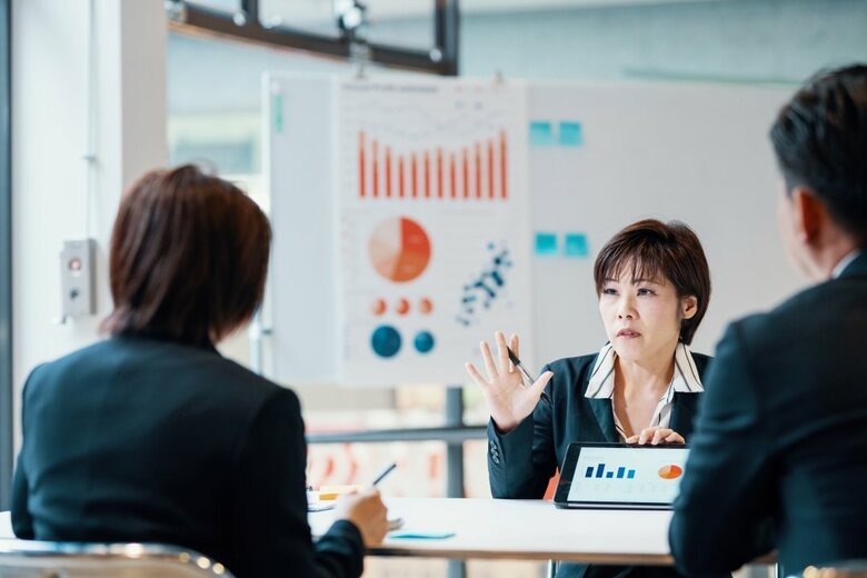 世界最大級のストックフォトサイト「iStock」金融サービス業界における消費者に信頼されるビジュアル結果を公表日本の消費者の 9 割「AI 生成画像を受け入れ難い」