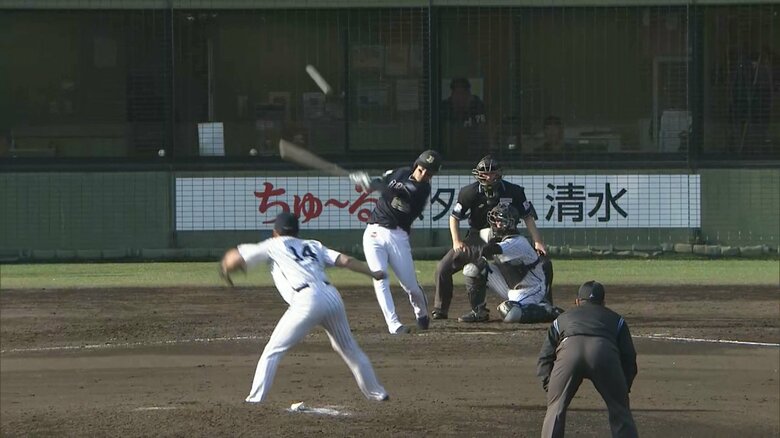 抑えを任された村上だったが…（3月16日）