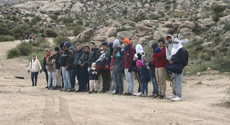 アメリカではメキシコからの不法越境者が急増している