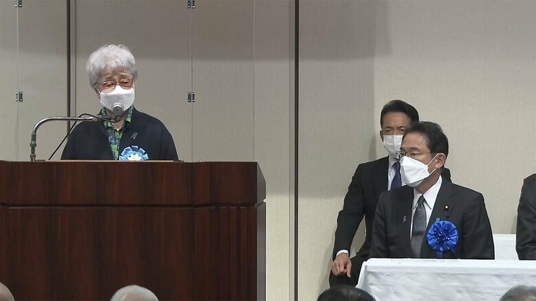拉致問題の国民大集会に参加する岸田首相（11月）