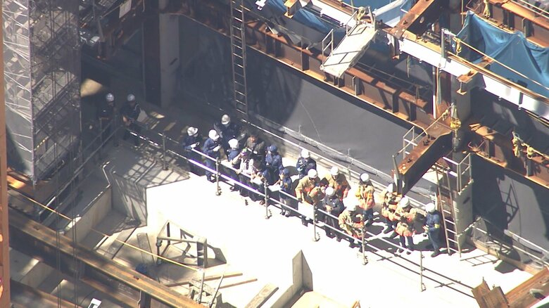 上空から見た事故現場（19日午前）