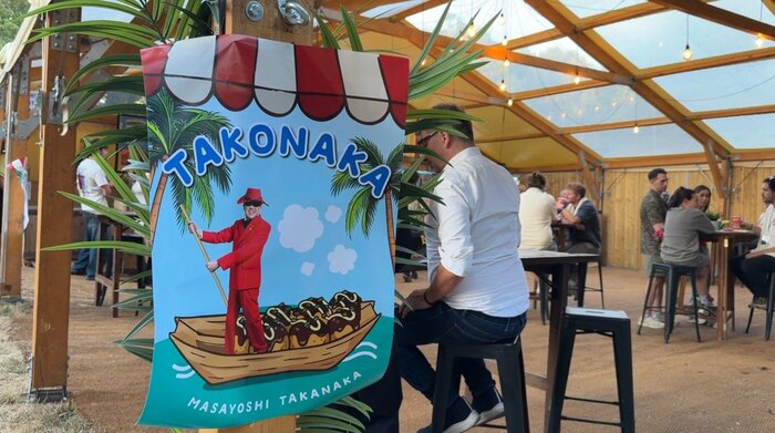 フェスの飲食ゾーンには、たこ焼きの「TAKONAKA」も登場