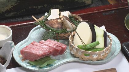 飛騨牛との贅沢タッグ…お城のような料理旅館「岩村山荘」で楽しめる“松茸づくし”【岐阜発】