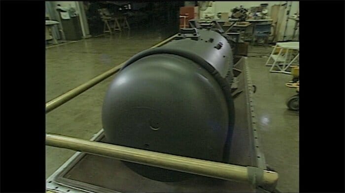「エノラ・ゲイ」復元用に作成された「リトルボーイ実物大模型」(1990年当時)
