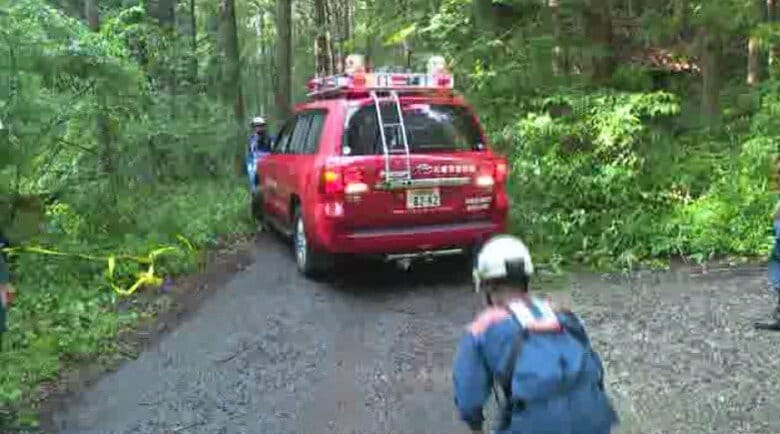 【速報】「川底に人が沈んでいる」と通報　５０代女性を救助するも死亡確認　広島市佐伯区湯来町｜FNNプライムオンライン