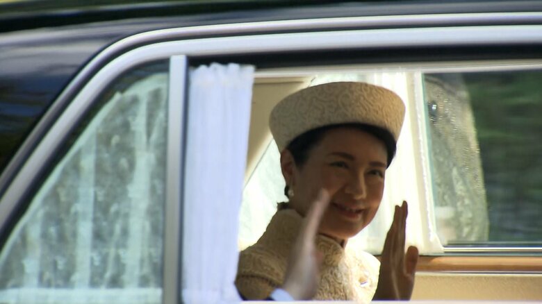 上皇ご夫妻のもとに向かわれた両陛下（10月20日午前）