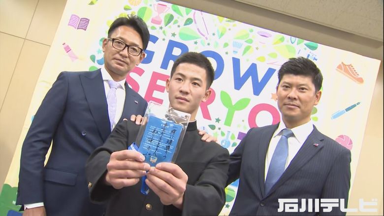 奥川投手とプロで“星稜バッテリー”期待…ヤクルトが内山選手に指名挨拶「気が引き締まりました」