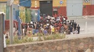 モロッコからスペインに約5万人の不法移民が海を渡って流入　少なくとも57人死亡
