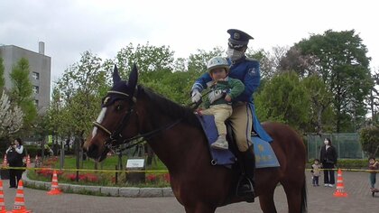 「子ども交通安全DAY」ヘルメットの着用など呼びかけ　警視庁