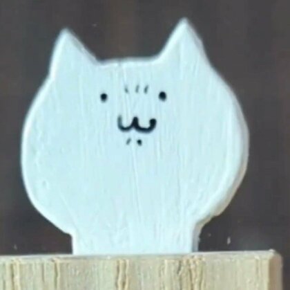 猫でひょこっと“お断り”！頼まれ事が苦手な人を応援するおもちゃが欲しくなる…なんとなくできちゃった？制作過程を聞いた