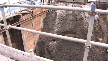 東京・三軒茶屋のマンション建築現場で作業員が下敷きに　土やコンクリートが崩れる　29歳のベトナム国籍男性がけが