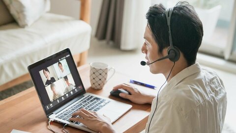テレワーク投資のトップは「イヤホンやマイク」。4割超が仕事環境を整える中